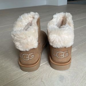 NEVER WORN Ugg booties